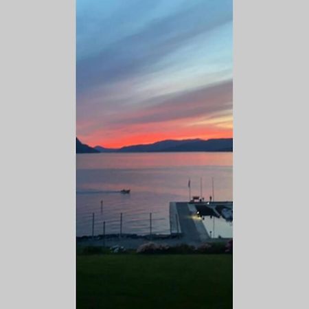 Flott Leilighet Med Spektakulaer Utsikt! Hjelmeland Εξωτερικό φωτογραφία